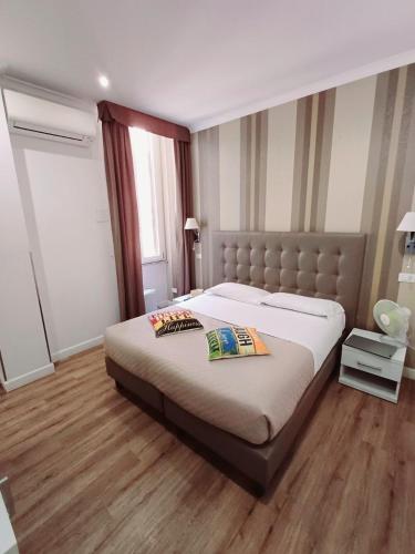 Camera matrimoniale ROMA TERMINI con bagno privato, Řím (fotografie 5)