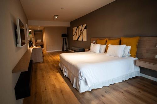 Feir's Park Hotel & Rooftop