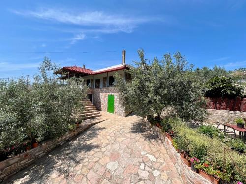 Two-Bedroom Apartment room in Vila Horizon
