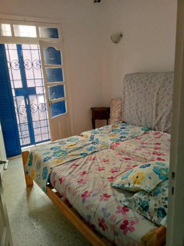 Pied dans l'eau chott mariem sousse in Chatt Mariem