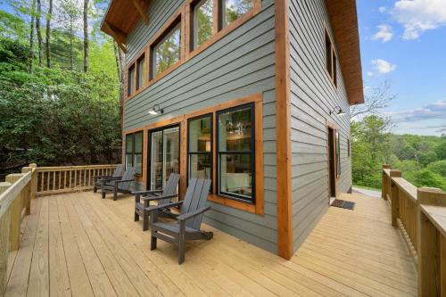 Appalachian Cottage - Blowing Rock