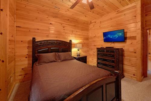 Misty Mountain Lodge – Gatlinburg, TN