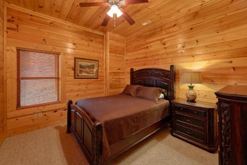 Misty Mountain Lodge – Gatlinburg, TN