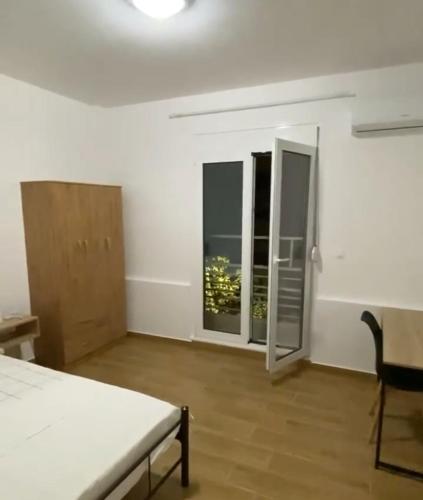 studio room with private bathroom-floor 2, Athen (Foto 4)