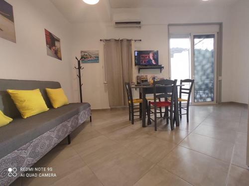 Iraklis - Relaxing Spacious Apartment, Agia Galini (foto 2)