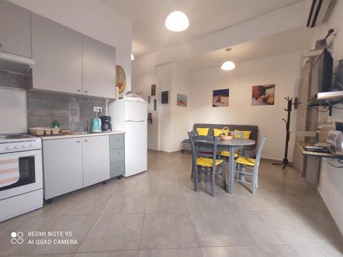 Iraklis - Relaxing Spacious Apartment, Agia Galini (foto 5)