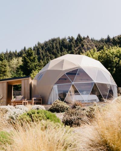Accommodation in Lake Hawea