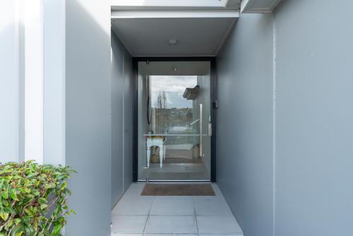 Three-Bedroom Apartment image 4