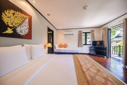 room detail thumbnail 0