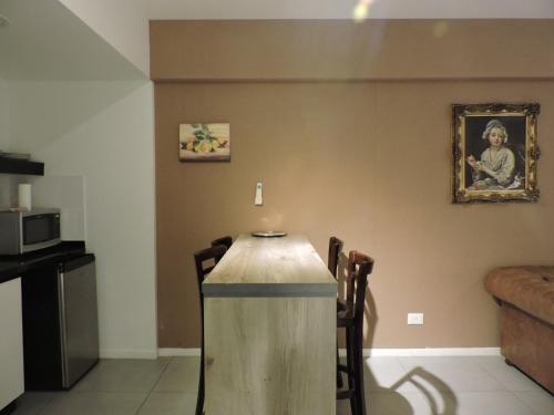Deluxe Apartment with Balcony image 7