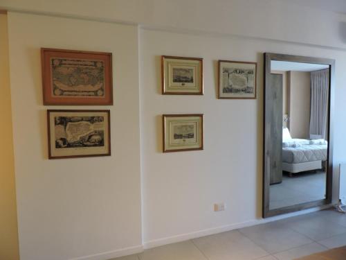 Deluxe Apartment with Balcony image 3