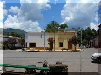 Cabañas Los Lapachos