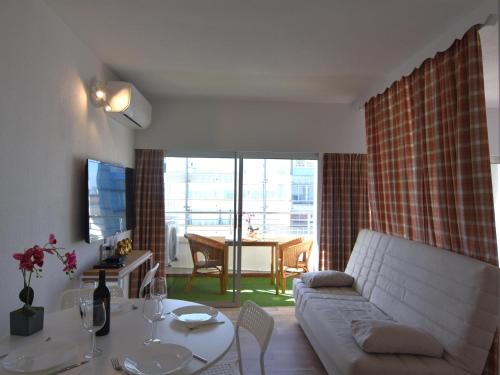 Apartment room in Estudio renovado a 50m de la playa en Roses - ES-204-77