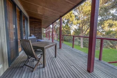 ระเบียง/ชานเรือน, F&E Lakes Escape - West in เพย์นส์วิลล์