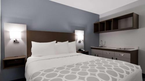 Sleeps 2