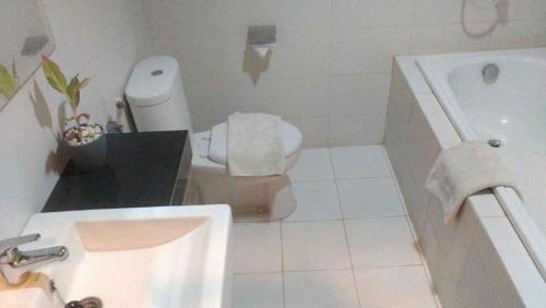 King Suite image 2