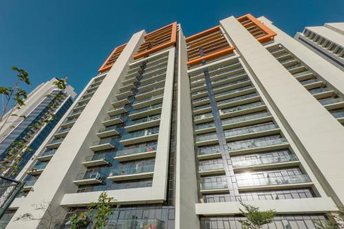 Designer 1BR I Golf View I Comfortably Sleeps 4, Dubaï (photo 4)