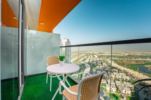 Designer 1BR I Golf View I Comfortably Sleeps 4, Dubaï (photo 10)