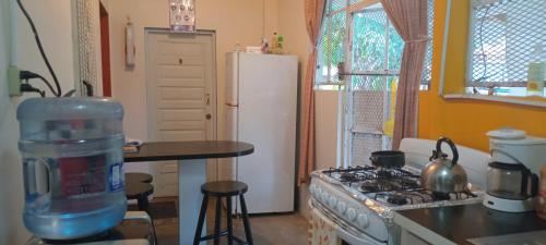 Kitchen, Hacienda Tropical Guest House in Belmopan
