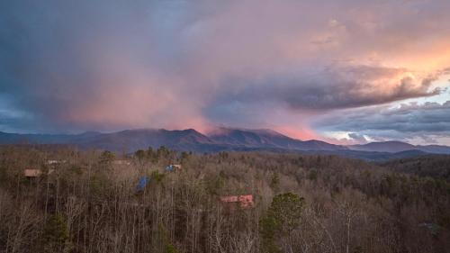 Sweet Dreams – Gatlinburg, TN