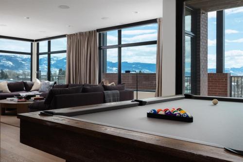 Newly Built - The Grand -Penthouse -Amazing Views