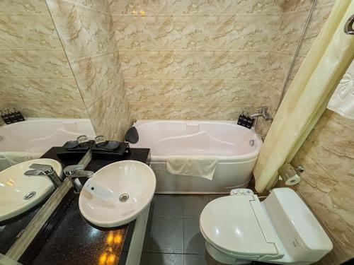 Double or Twin Room room in Azumaya Hotel Dao Tan