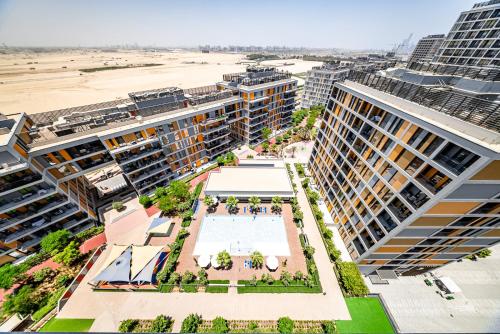 Studio in Dubai Production City - image 12