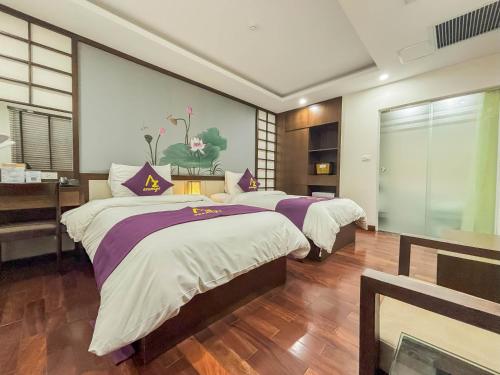 Double or Twin Room image 2
