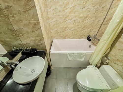 Double or Twin Room image 1