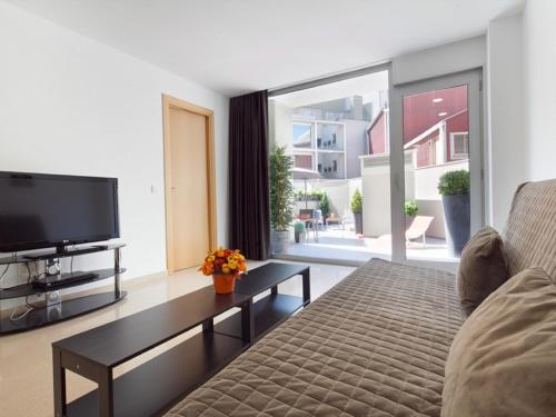 Charmsuites Paralel - image 8