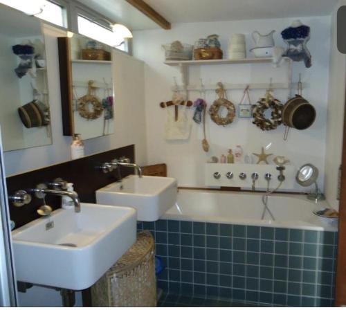Anna's Houseboat Bed & Breakfast, Amsterdam (foto 2)