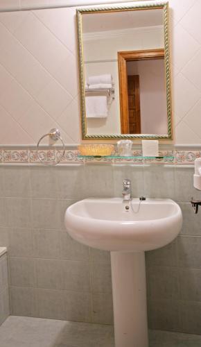 A Hotelcom Hotel Merindad De Olite Hotel Olite Spain - 