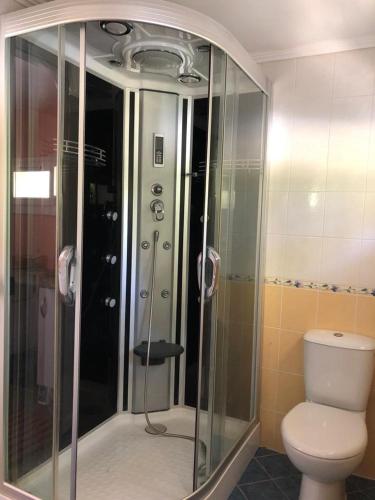 Petit manoir av court de tennis in Amayé-sur-Orne