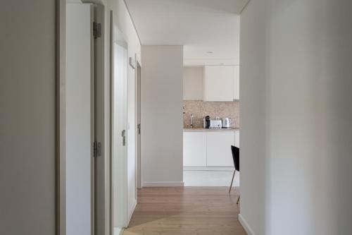 Bright Ajuda Apartment 2 Bedrooms & AC - main image