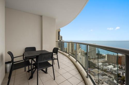 Lvl 25 Ocean View 3 Bedroom Apartment image 10