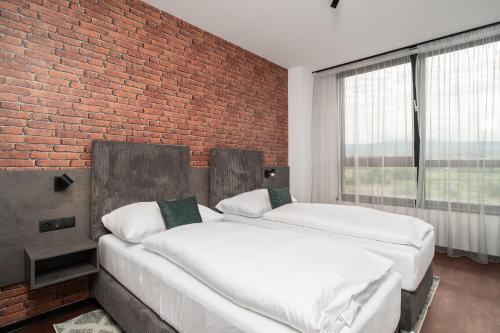 Maisonette Apartment with Two Double Beds and One Sofa Bed - Balcony