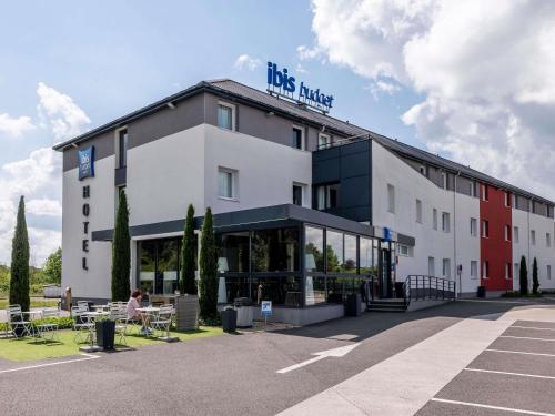 ibis budget Macon Creches