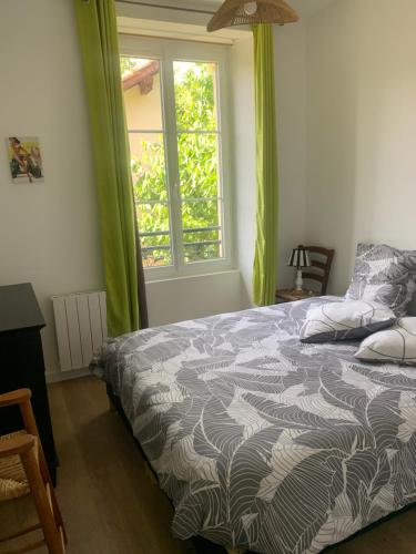 Appt 3 ch au 1er avec jardin partagé (Appt 3 ch au 1er avec jardin partage) in Loures-Barousse