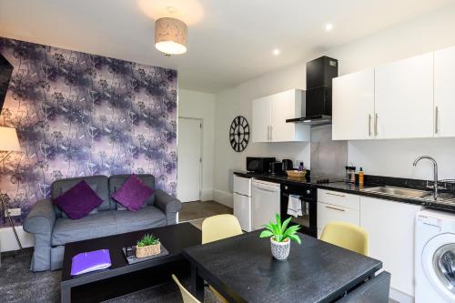 AMETHYST Delightful Suite In Moseley Mews, Birmingham By STAE-Homes, Birmingham (foto 7)