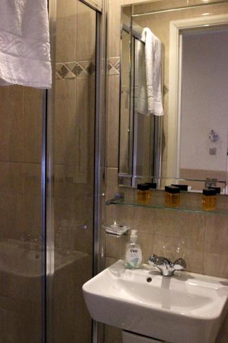 Tony's House Hotel - main image