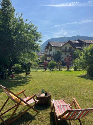 Dārzs, THE TULIP APARTMENT 2 rooms in Ronzo Chienis