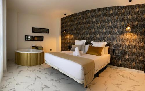 Square Suite image 2