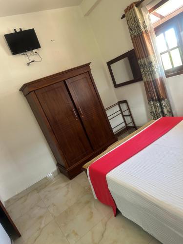 Deluxe Triple Room image 2