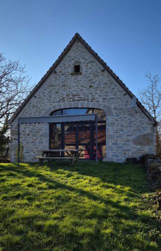 La grange de Thégra gîte à louer Le Pech