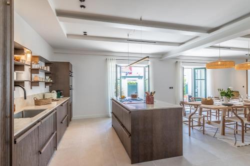Holiday Home image 9