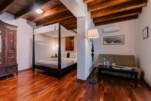 Gran Maestro Suite image 7