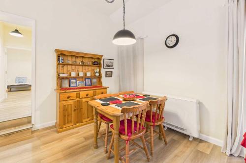 Facilities, Host & Stay - Lane Farm Cottage in Loftus