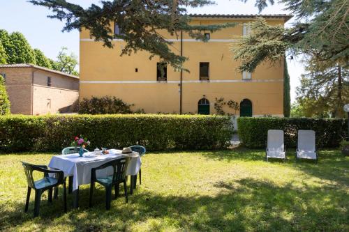 Borgo Villa Certano - Case Vacanza in Toscana in Costalpino
