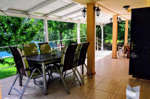 Casa Aris Lepsa Vrancea in Lepsa