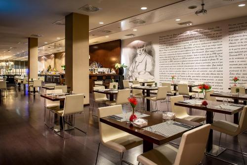 Hotel Diagonal Plaza - image 13